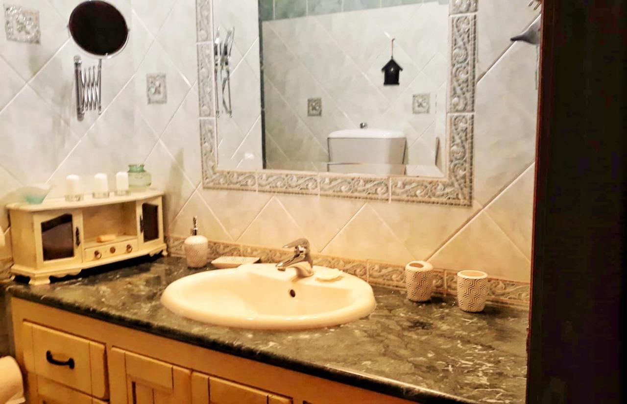 Casa Vacanza La Isla Bonita Isola delle Femmine Ngoại thất bức ảnh